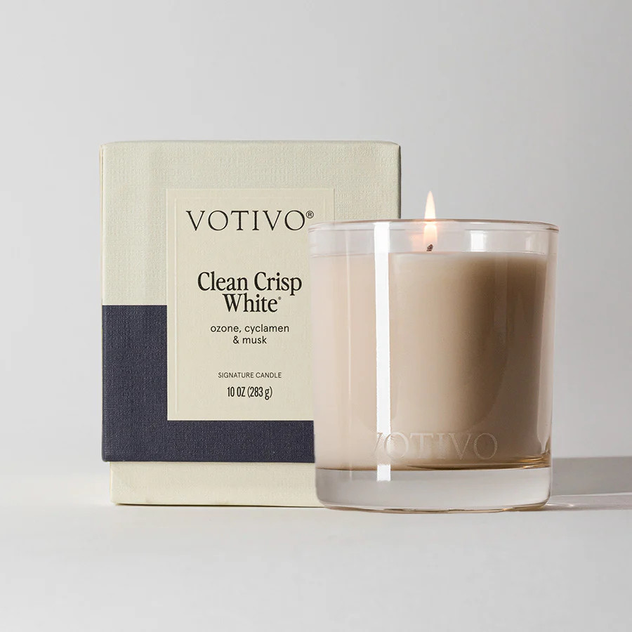 Clean Crisp White 10 oz. Signature Candle | Votivo