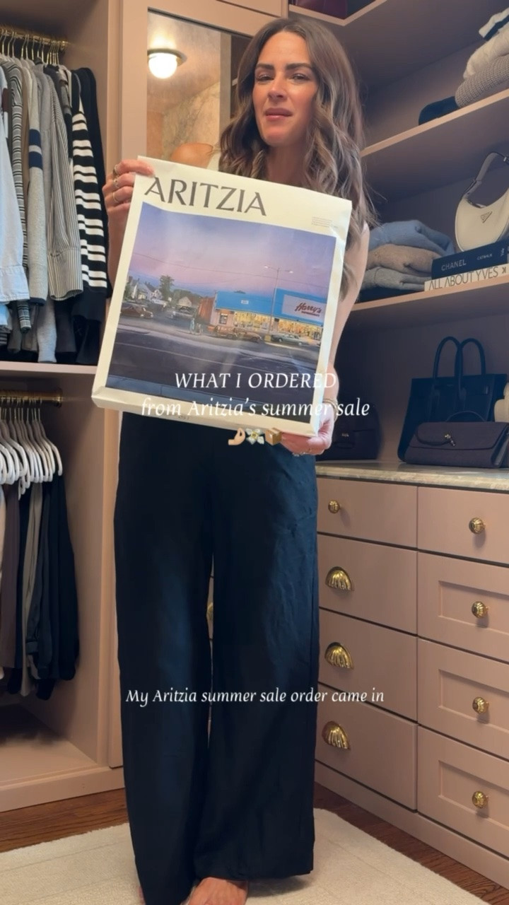 ARITZIA SUMMER SALE HAUL✨
White Linen Top - S
Black Crepette Short - S
Black Tailored Short - 4 
Camel Tailored Short - 4 
Drawstring Brown Short - S
White Satin Top - 2
Satin Boxer Style Short - S

#LTKvlog #LTKootd #LTKSaleAlert
