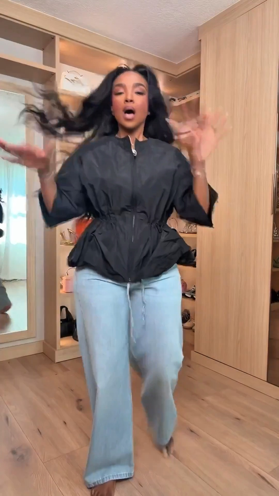 Hi Babes!

My latest @Zara order did NOT disappoint 🤍 From elevated basics to timeless layering pieces, these are the kinds of finds that instantly make your wardrobe feel more expensive. Think effortless neutrals, versatile denim, polished separates, and pieces you'll reach for over and over again.

I always look for items that can be styled multiple ways because that's where the real value is. The cost per wear drops every time you create a new outfit, and these pieces are giving endless outfit possibilities.

Perfect for:
• Everyday outfits
• Workwear
• Vacation styling
• Brunch dates
• Casual weekends
• Date nights
• Transitional seasons
• Capsule wardrobes

Everything is linked below.

xx Kira | IG: KirasFashionFinds

34D - 27 - 40 • Size Small or 4

Follow me on Instagram and YouTube @kirasfashionfinds

#LTKgrwm #LTKootd #LTKPetite