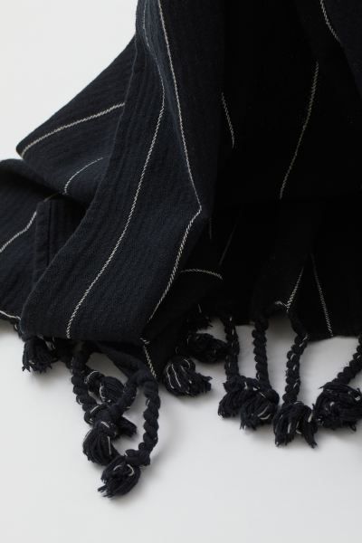 Striped Throw | H&M (US + CA)