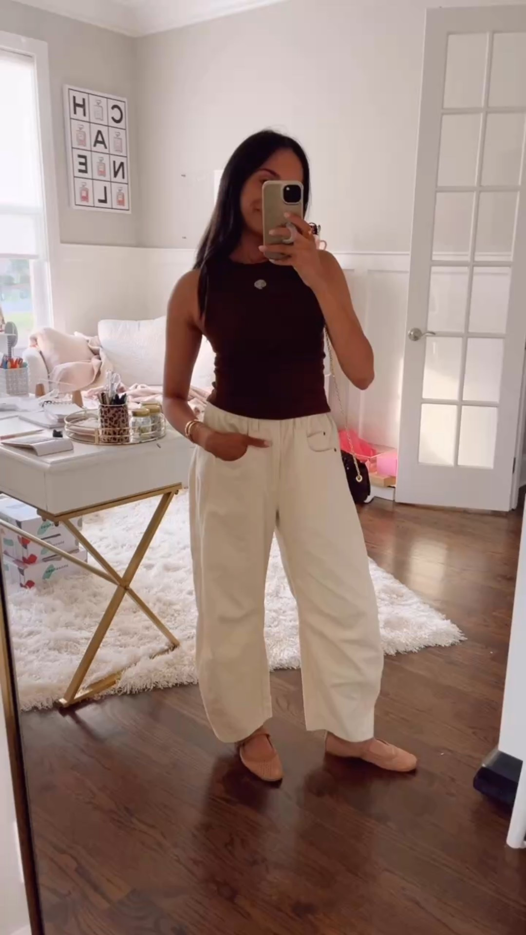 Barrel pants outfit inspo
Corduroy pants
Outfit ideas


#LTKPetite #LTKFindsUnder50 #LTKSaleAlert