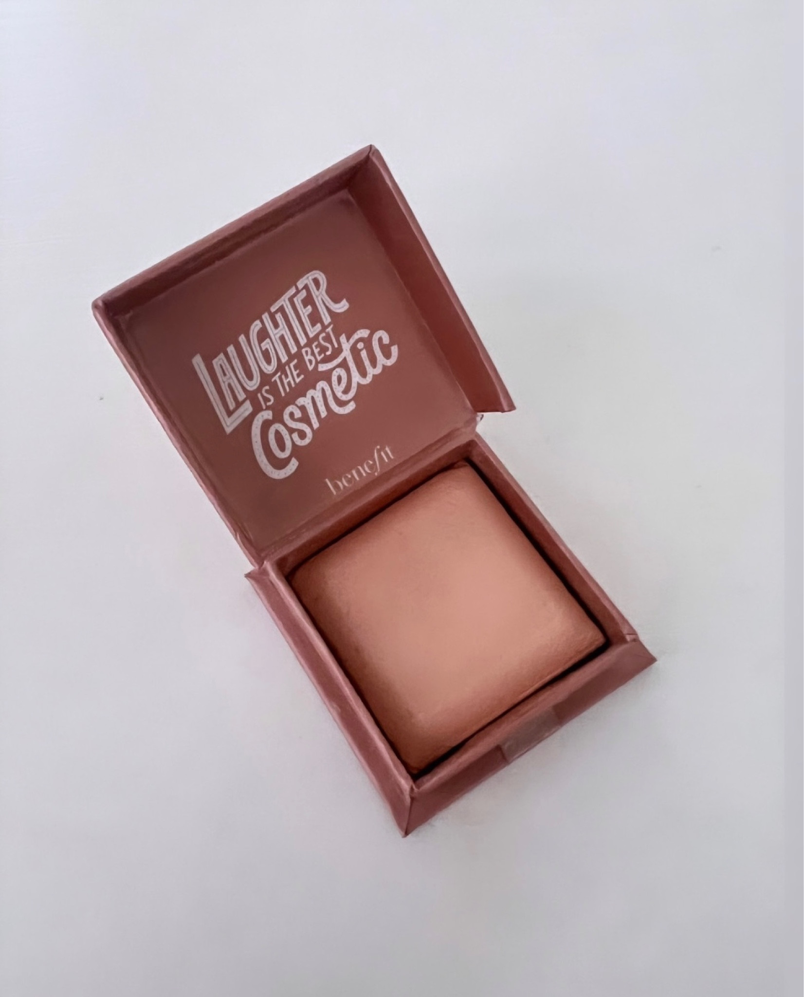Benefit highlighter 

#LTKbeauty #LTKGiftGuide #LTKfindsunder50