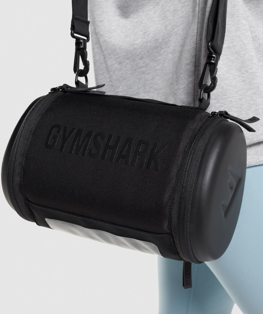 Gymshark Lifting Club Barrel Bag - Black | Gymshark (Global)