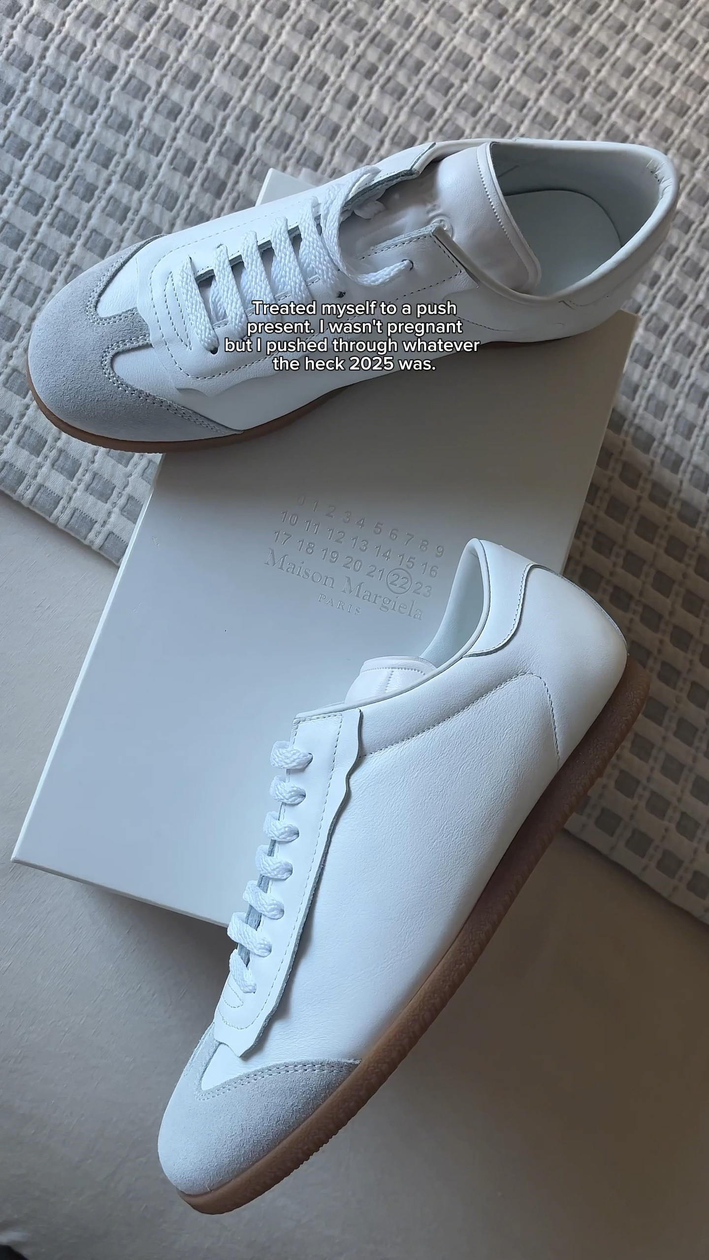 Sometimes the win is just not giving up. 😌✨ Perseverance definitely deserves perks

Maison Margiela Women Sneakers White 

#selfcare #retailtherapy #womensfashion #maisonmargiela #unboxing #womensfootwear #fashion #fashionstyle #margiela #maisonmargiela #maisonmargielasneakers #margielareplica #sneakers #designer #sneakerhead #explorepage 

#LTKSaleAlert #LTKGiftGuide #LTKselfcare