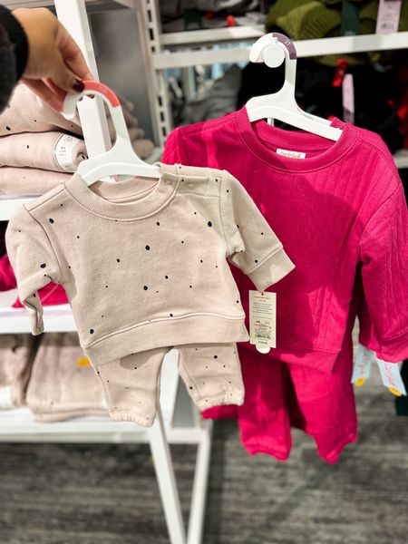 Today only!! 40% off baby, toddler & kids clothing!

#targetstyle #targetfashion #targetfinds #blackfriday #targetdeals #targetsale #sweaterweather #kidsfashion #babyfashion #toddlerfashion

#LTKbaby #LTKkids #LTKfamily