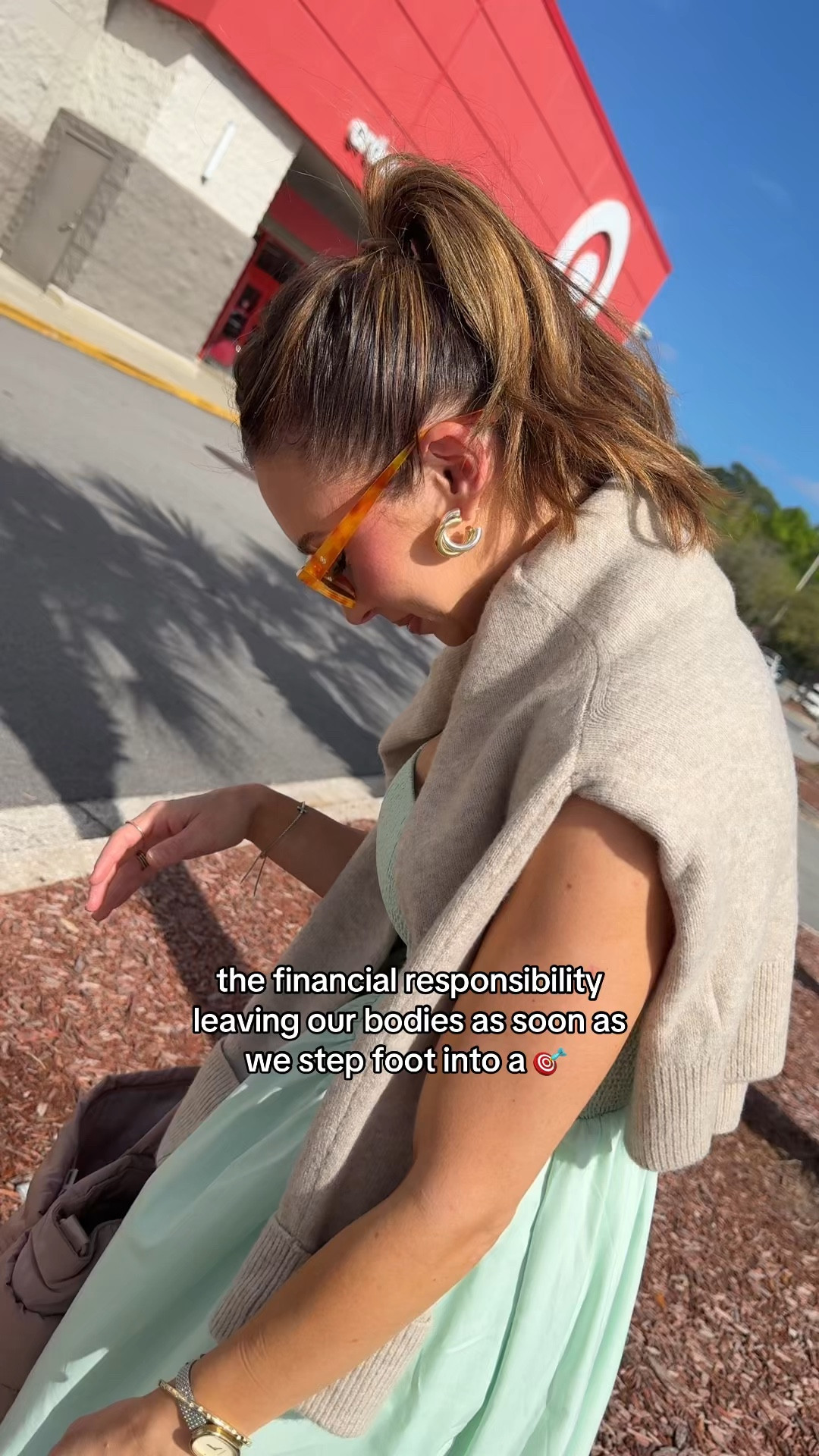 Wearing an XS in this GORG Abercrombie dress 

#LTKootd #LTKgrwm #LTKdayinmylife