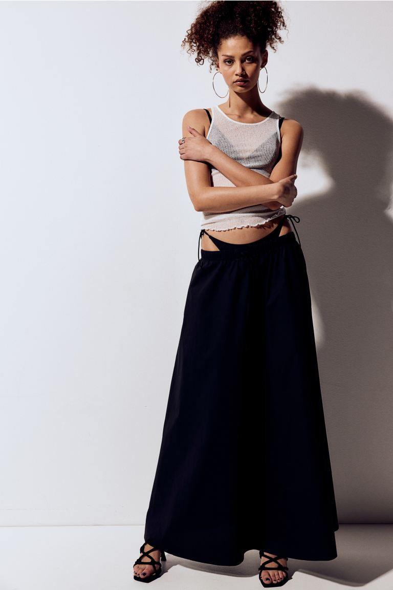 Poplin Circle Skirt - Regular waist - Maxi - Black - Ladies | H&M US | H&M (US + CA)