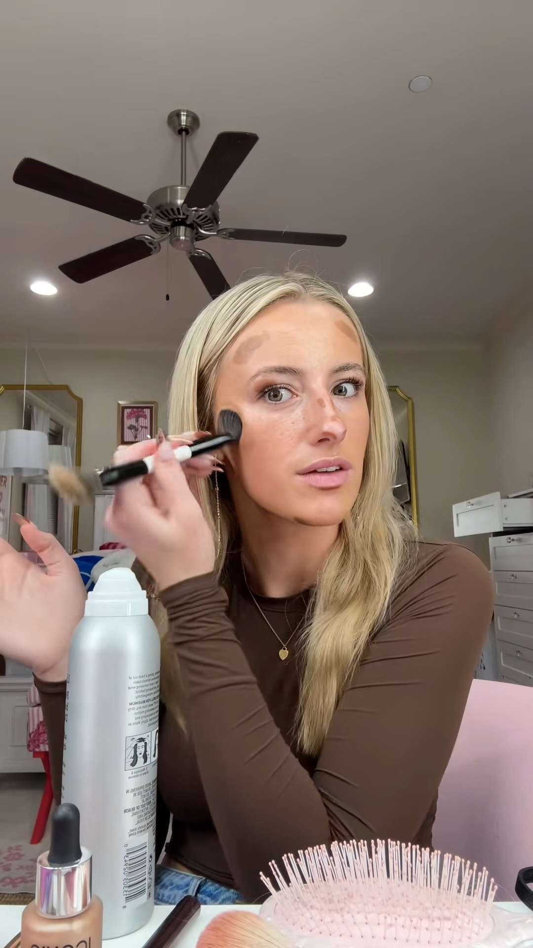 Get ready with me for a very quiet GRWM because we were throwing my roommate a surprise 21st birthday dinner and she was literally in the next room 🤫🎂
This makeup had to last through sneaking around, sprinting to make a reservation, and all the emotional chaos that comes with pulling off a surprise for your most type-A friend.

I’m linking every makeup product I used while getting ready because this combo is one of my go-to soft glam looks — long-wear, glowy, and super natural but still polished. Perfect for dinner plans, birthdays, or when you need your makeup to hold up no matter what the night throws at you.

Save this for your next GRWM or event makeup moment 💄✨

#grwm
#grwmmakeup
#everydaymakeup
#softglammakeup
#naturalmakeup
#longwearmakeup
#makeuproutine
#makeupfavorites
#makeupproducts 

 