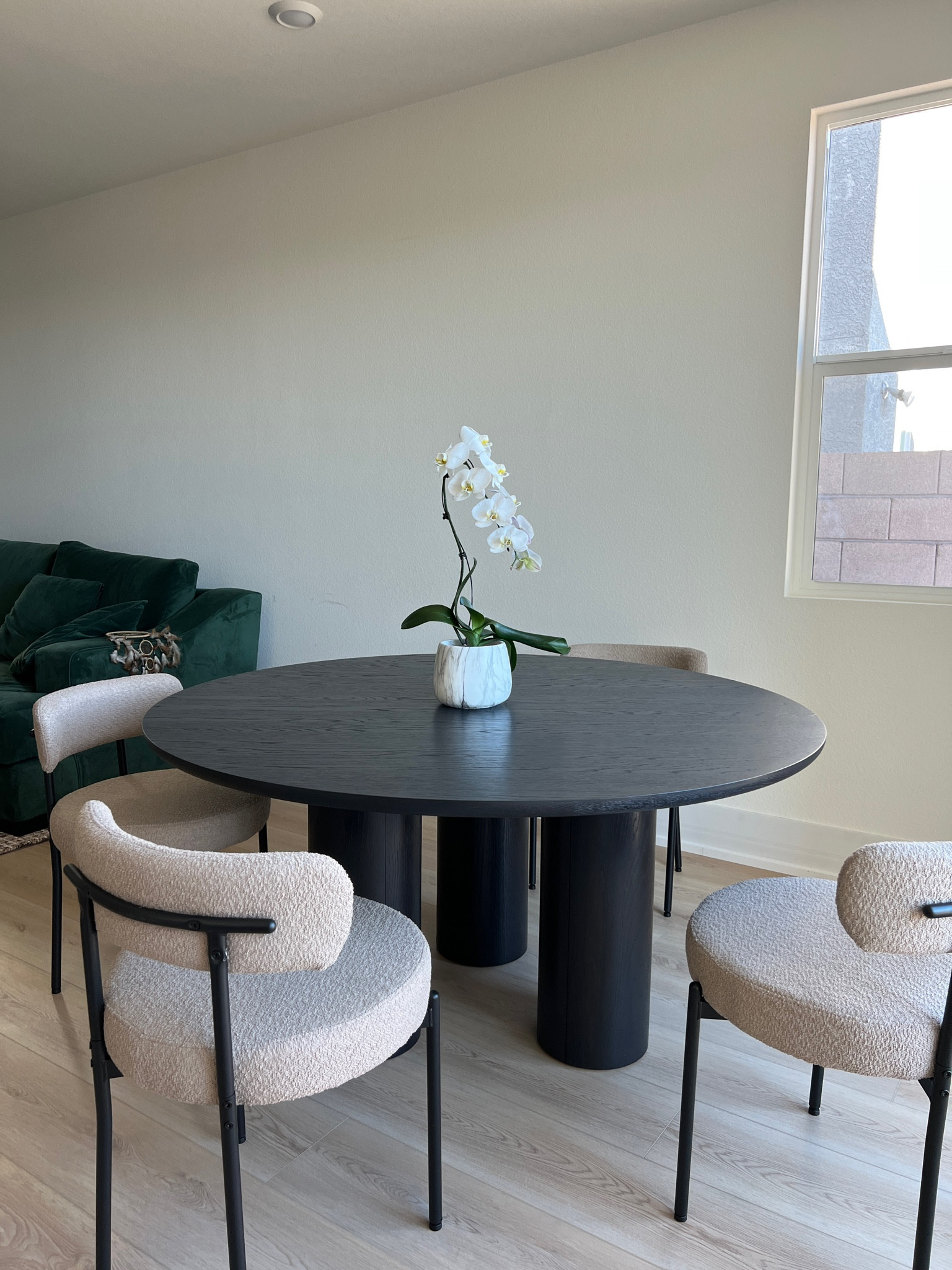 Finally got my dining table together 🙌🏽

#LTKhome