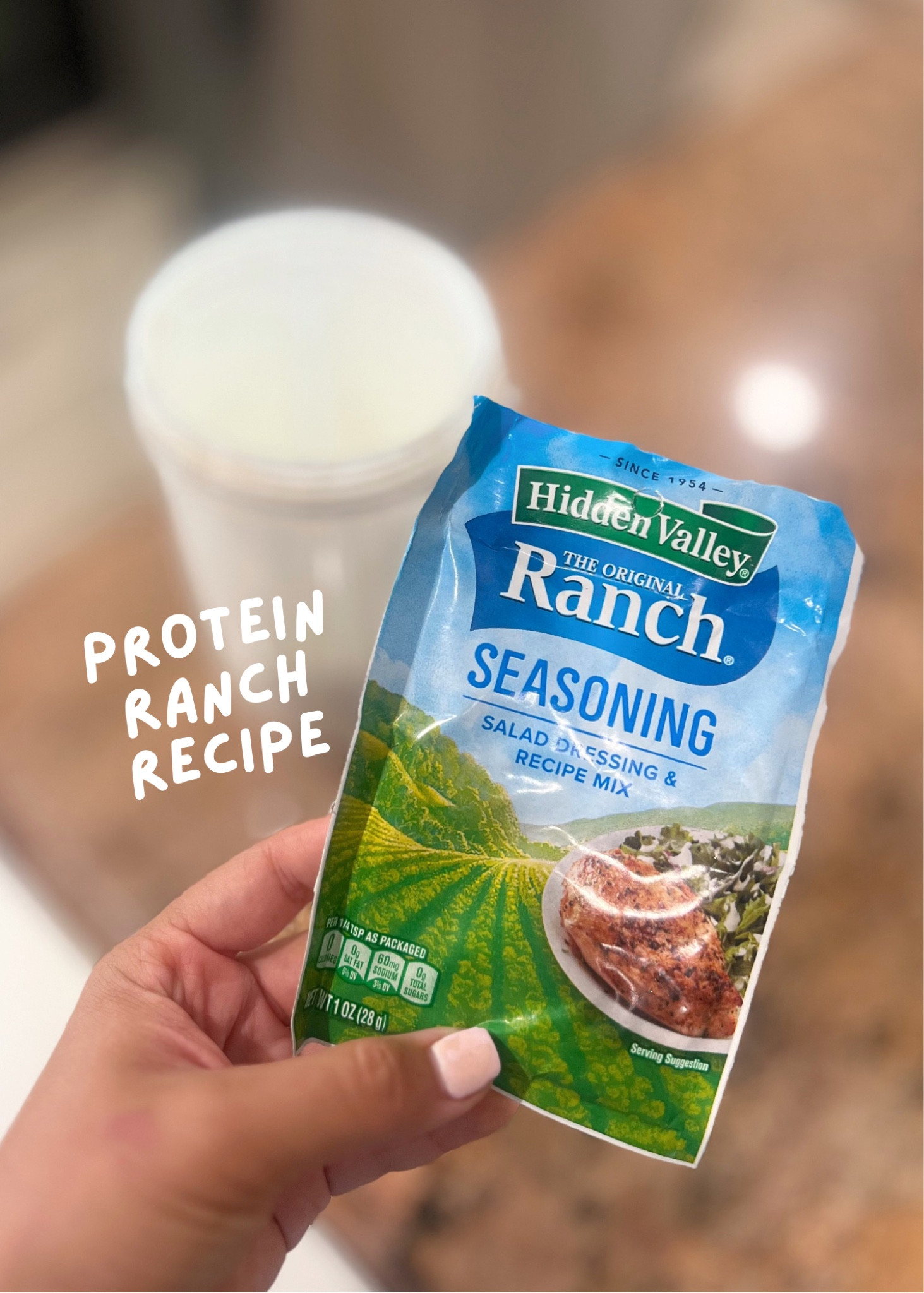 how to: make protein ranch @ home! 
what you’ll need-
• 16 oz cottage cheese 
• 1 pack of ranch seasoning 
• nutribullet/blender to mix 