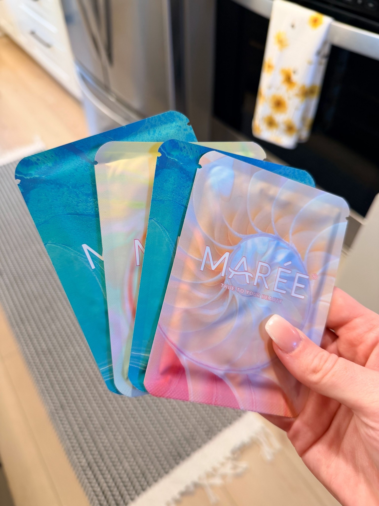 The best hydrating eye masks!! 

#LTKgrwm #LTKdayinmylife #LTKBeauty