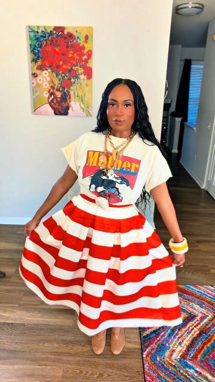 Sunday style with a little print mixing ♥️ Graphic tee from Pebby Forevee + skirt from Shop Bloom West Boutique. Clutch and shoes are ASOS, bracelets are Amazon, and necklace is Zara. I linked what’s available on LTK and similar options for the rest.

#LTKOver40 #LTKStyle #SundayStyle #Over40Fashion

#LTKootd #LTKOver40