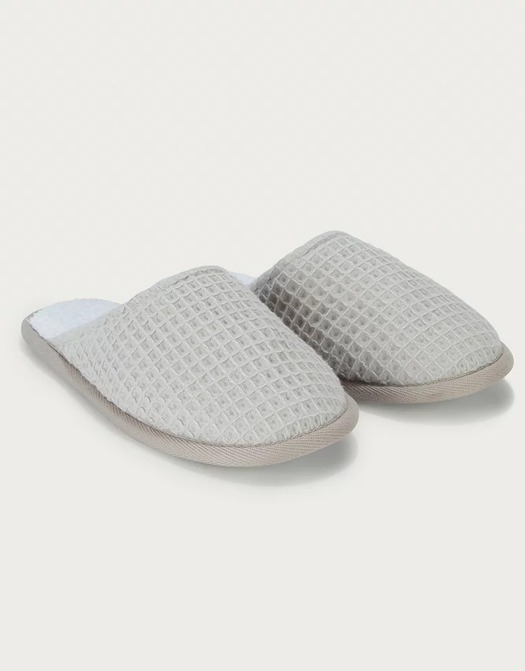 Unisex Waffle Slippers | The White Company (UK)