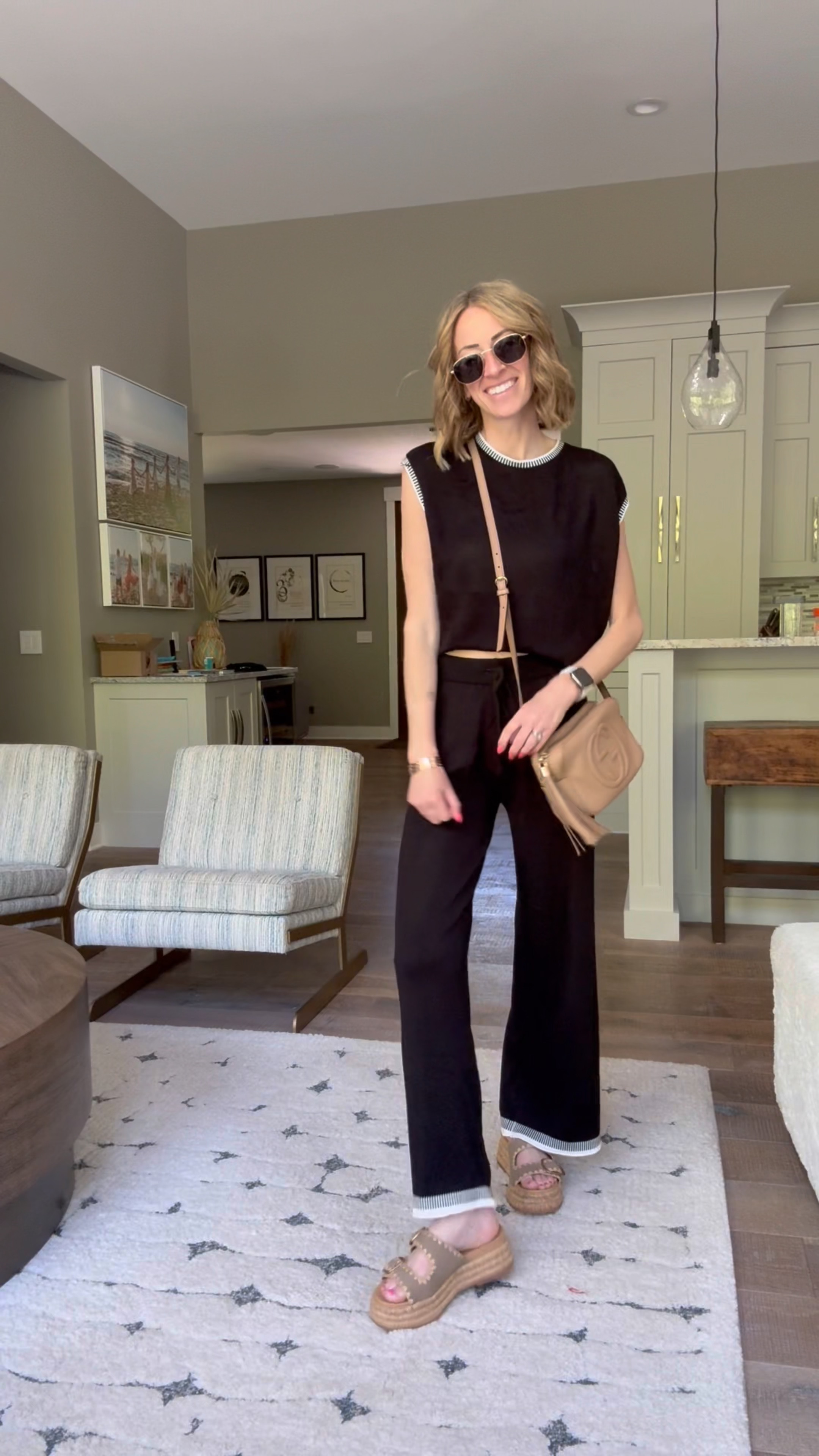 Amazon fashion find! Casual outfits and cool girl aesthetic outfit ideas 
Black two piece set dolce vita platform sandals 