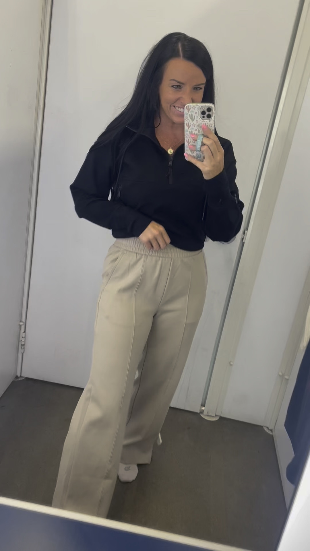 Old Navy sale!

Activewear for the family is 50% off and these looks I’m sharing are $23-$27!

Everything fits TTS- I’m in a S in each!

#LTKFindsUnder50 #LTKOver40 #LTKSaleAlert