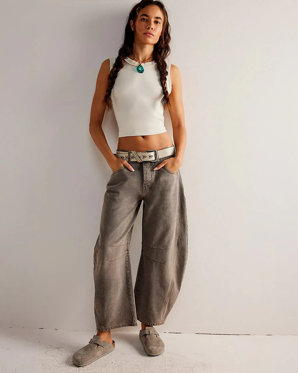 We The Free Good Luck Mid-Rise Barrel Jeans - Archive Grey | ban.do