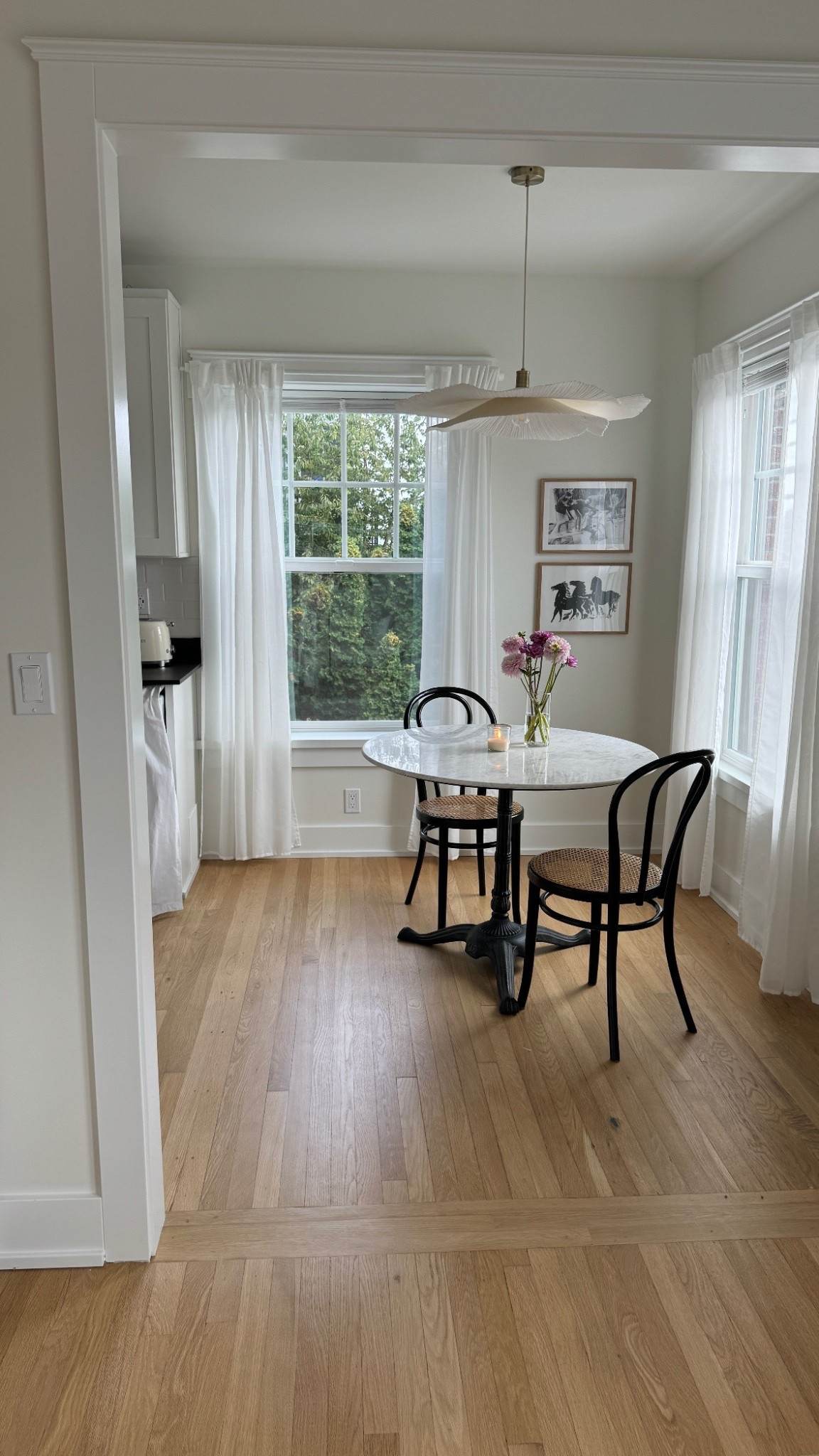 dining nook inspo 🤍 

#LTKHome #LTKSeasonal #LTKStyleTip