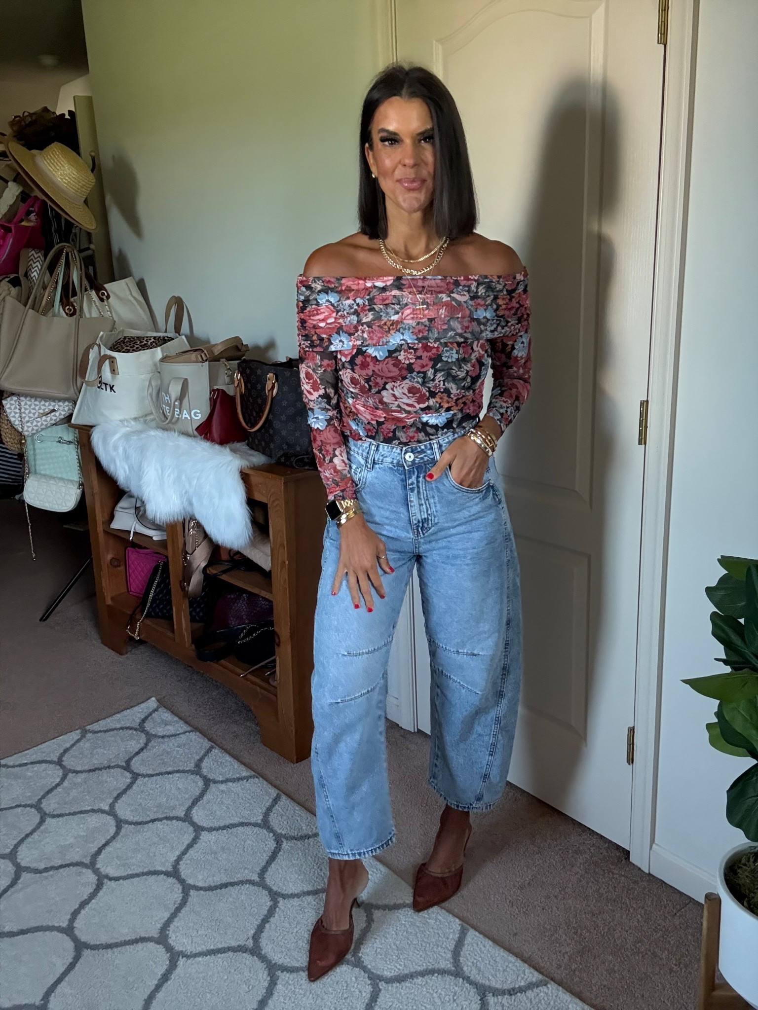 Size small in off the shoulder top size 2 in jeans 

#LTKSeasonal