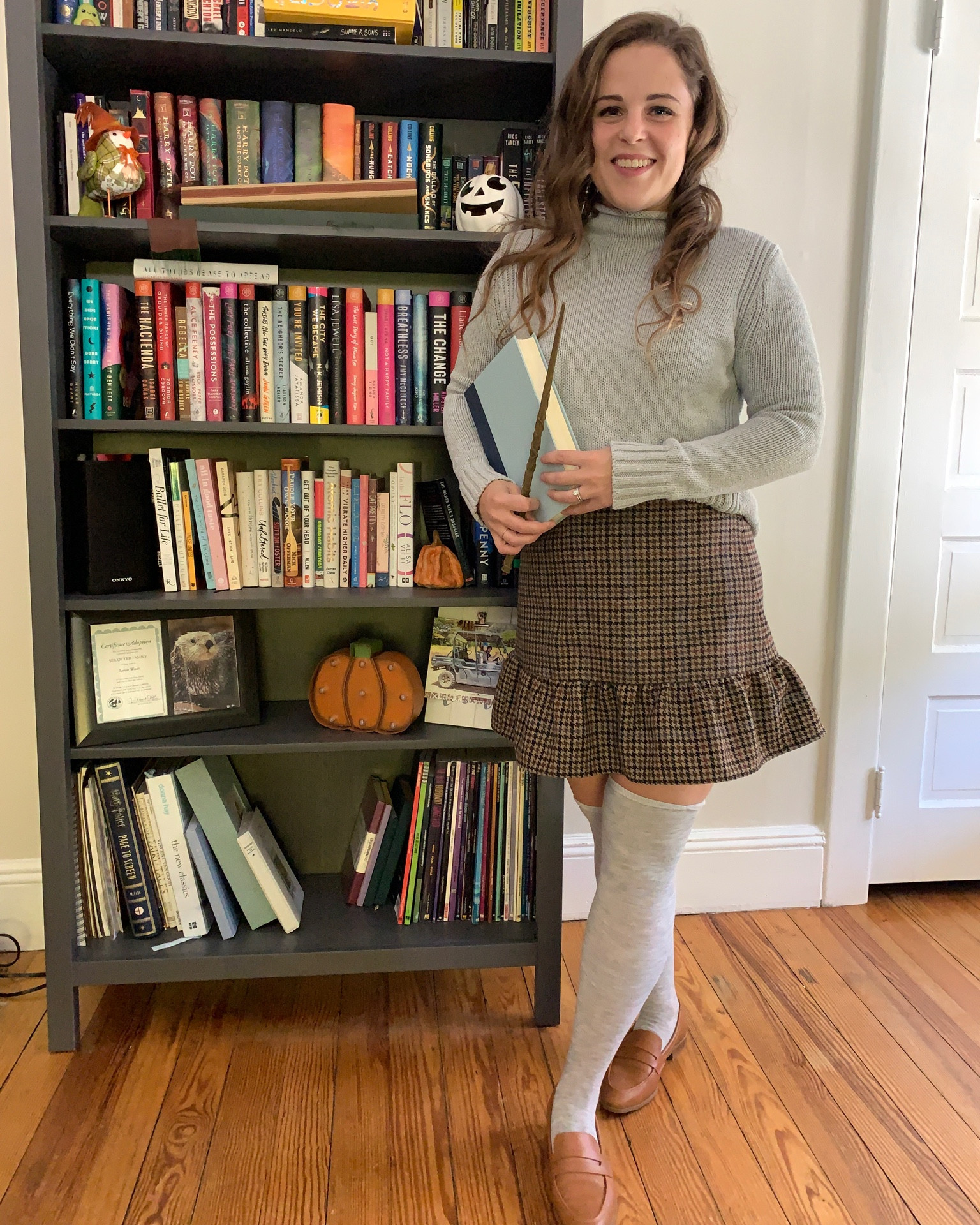 Closet cosplay. Halloween. Easy Halloween costumes. Easy Halloween costume. Costume inspiration. Halloween costume ideas. Costume ideas. Affordable Halloween costume. Spooky style. Fall fashion. Fall outfit ideas. Harry Potter. Hermione granger. Knee socks. Loafers. Rollneck sweater. Grey turtleneck. Plaid skirt. Ruffle plaid skirt. Fall style

#LTKHalloween #LTKworkwear #LTKstyletip
