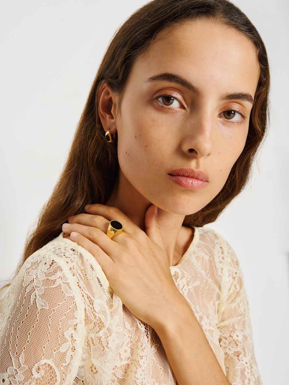 Mabel Earrings | Reformation (Global)