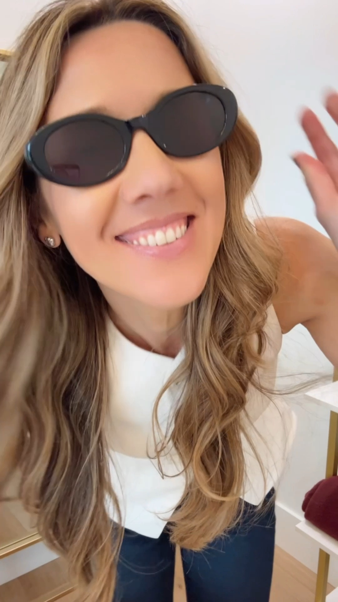 Styling dark denim for spring 🌸
Jeans size 26
Vest size 4
Date night outfits 