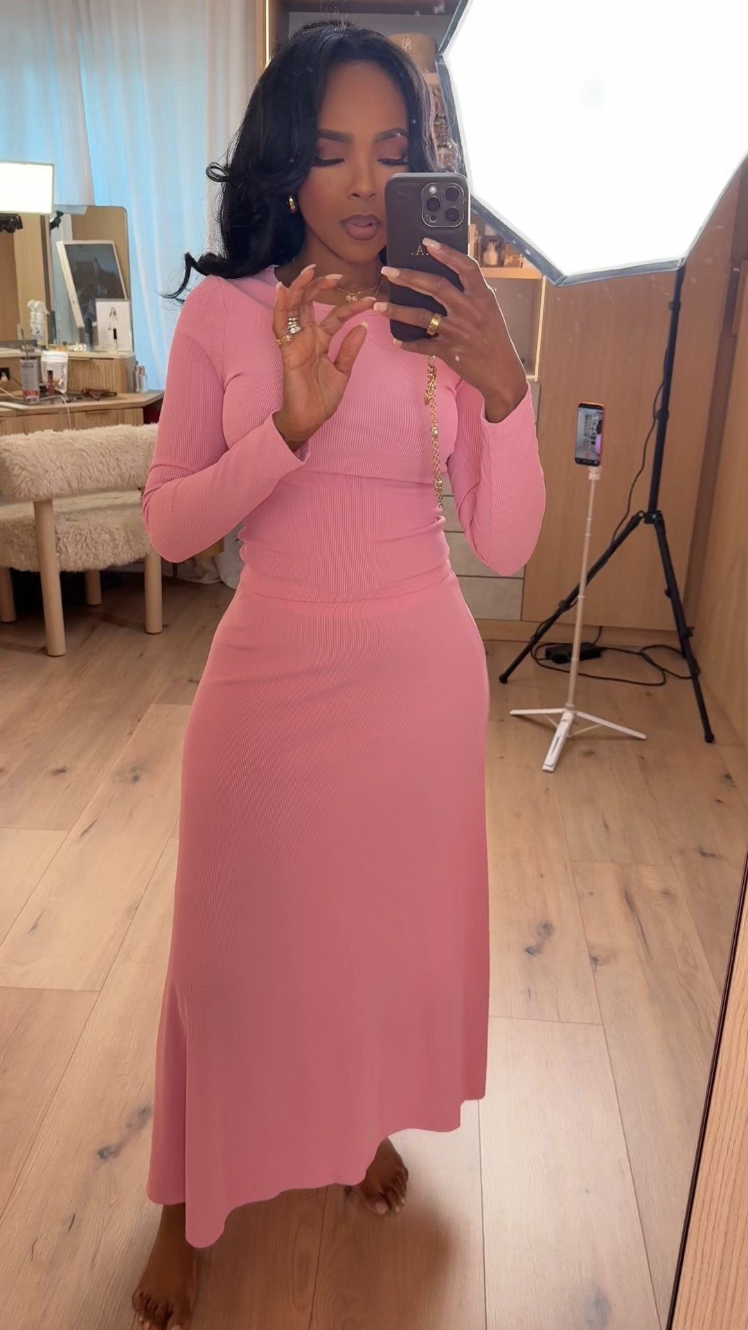 Soft pink, sculpting, and effortlessly feminine — this ribbed midi dress is one of those pieces that does all the work for you. The fitted silhouette hugs in the right places while still feeling comfortable and wearable, making it an easy go-to for elevated Valentine’s plans or a chic night out.

Perfect for date night, Galentine’s dinner, or a dressy brunch moment.

📏 Sizing:
Dress: Small  
Height: 5'4"  
Weight: 138 lbs  
Bust: 34D | Waist: 27" | Hips: 40"

This is the kind of piece you’ll keep reaching for — styled multiple ways with heels, boots, or a sleek coat so the cost per wear keeps dropping over time.

Tap to get details and shop this look directly on the app.

@Express #LTKfashion #LTKstyletip #LTKunder100

Follow me on Instagram and YouTube @kirasfashionfinds