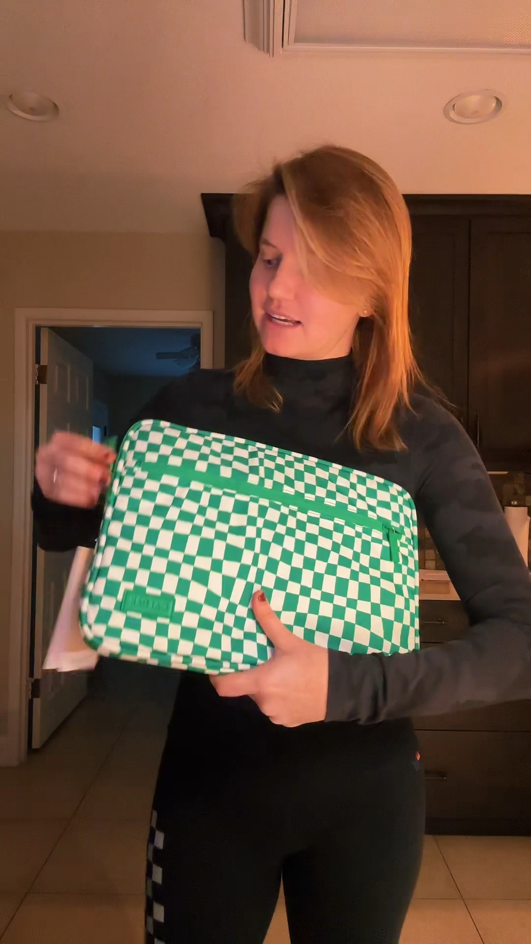 Green and white computer sleeve, passport holders, small cosmetic’s case and duffle bags with shoe department! #calpak @calpak

#LTKGiftGuide #LTKFindsUnder50 #LTKTravel