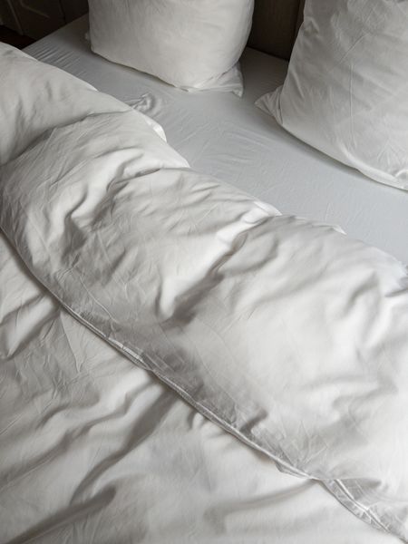 most comfortable white bedding 🤍

#LTKeurope #LTKstyletip #LTKSeasonal