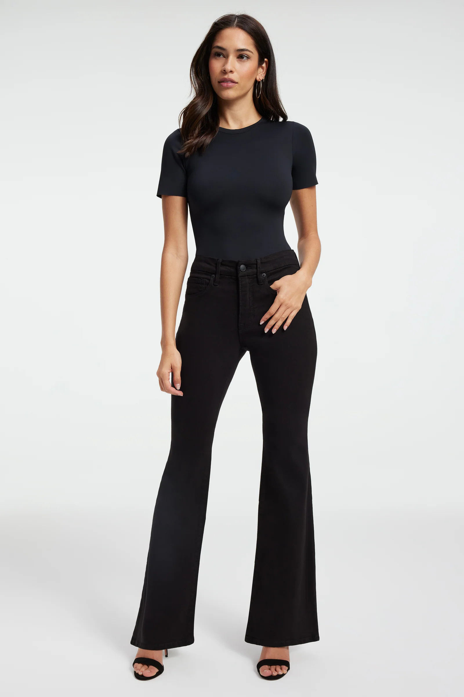 GOOD LEGS FLARE JEANS | BLACK001 | Good American