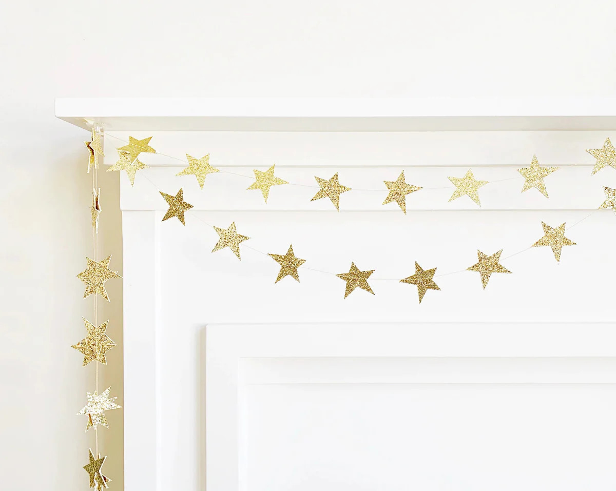 Mini Glitter Star Garland in Gold or Silver | Pearl & Jane
