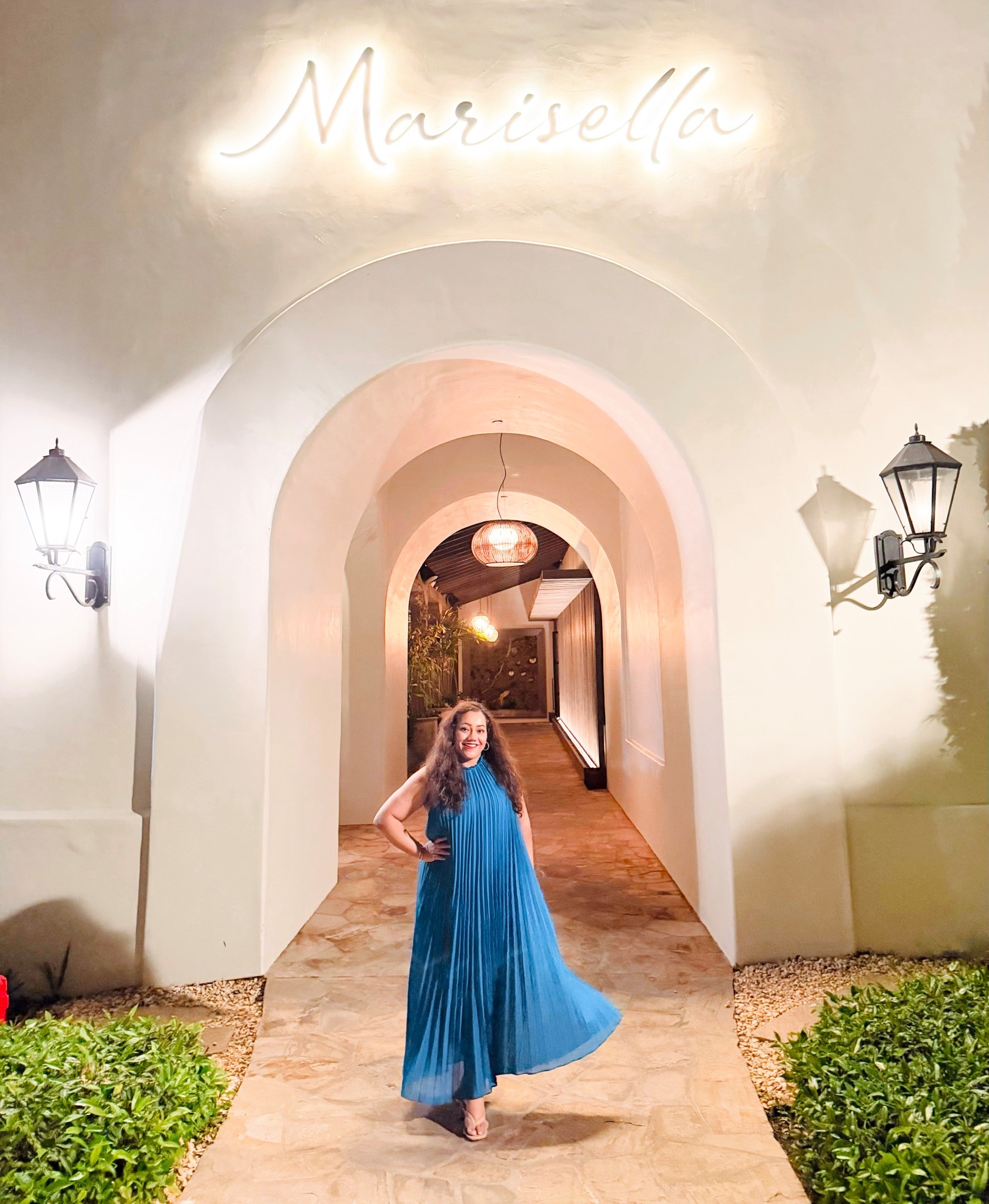 Love this dress!! Makes dressing up so much easier 🥰💙

#LTKTravel #LTKBeauty #LTKootd