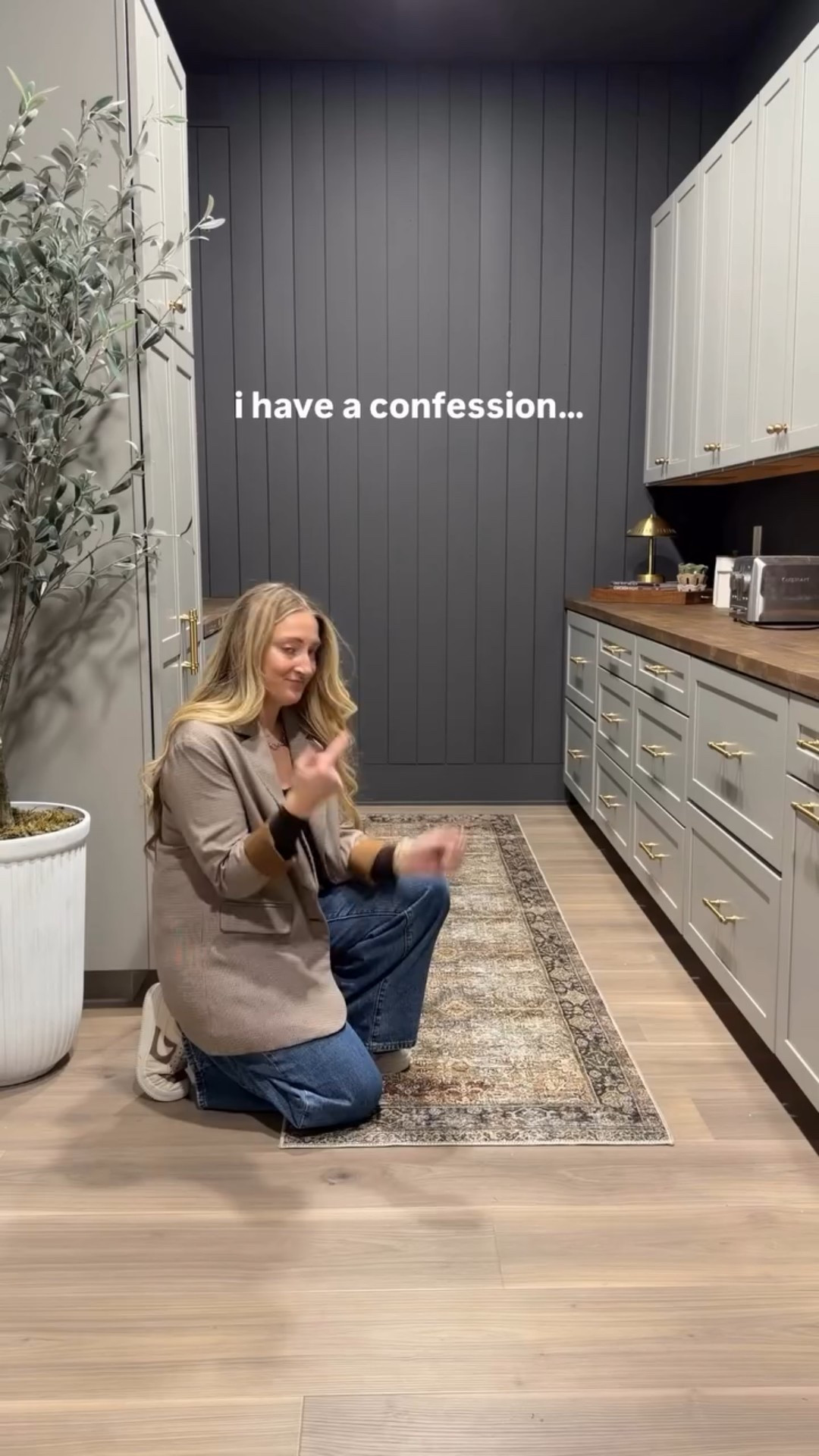 now I can’t decide 🤔 help me pick, comment brown or green!

tap follow for more home inspo, DIY + relatable mom life. comment a 🤍 to shop this entire project and these rugs ◡̈ 

so when I opened the rug I realized it was not the right one but it still looks great, so I reordered the correct one and now I can not decide, but im leaning towards the more green one. what do yall think? 💭 tell me in the comments 

you can shop this entire project and other projects in our home in my @loweshomeimprovement storefront (link in my bio) are these rugs not SO good 😍

#LTKHome #LTKgrwm #LTKdayinmylife