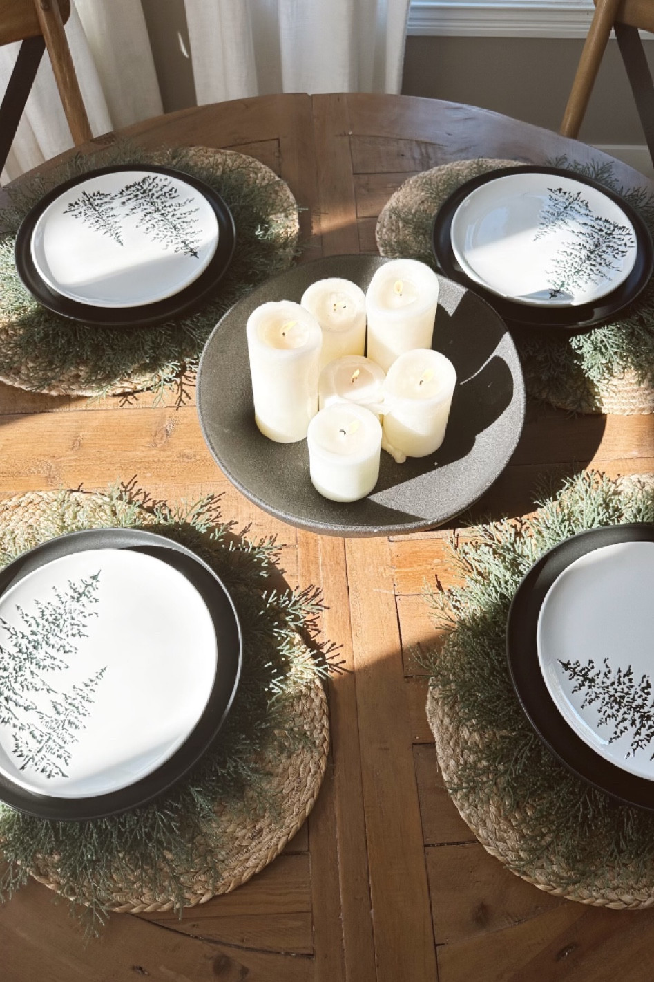 Christmas 🎄🎄🎄 
Christmas tree 
Christmas decor 
Home for the holidays 

#LTKhome #LTKHoliday #LTKSeasonal