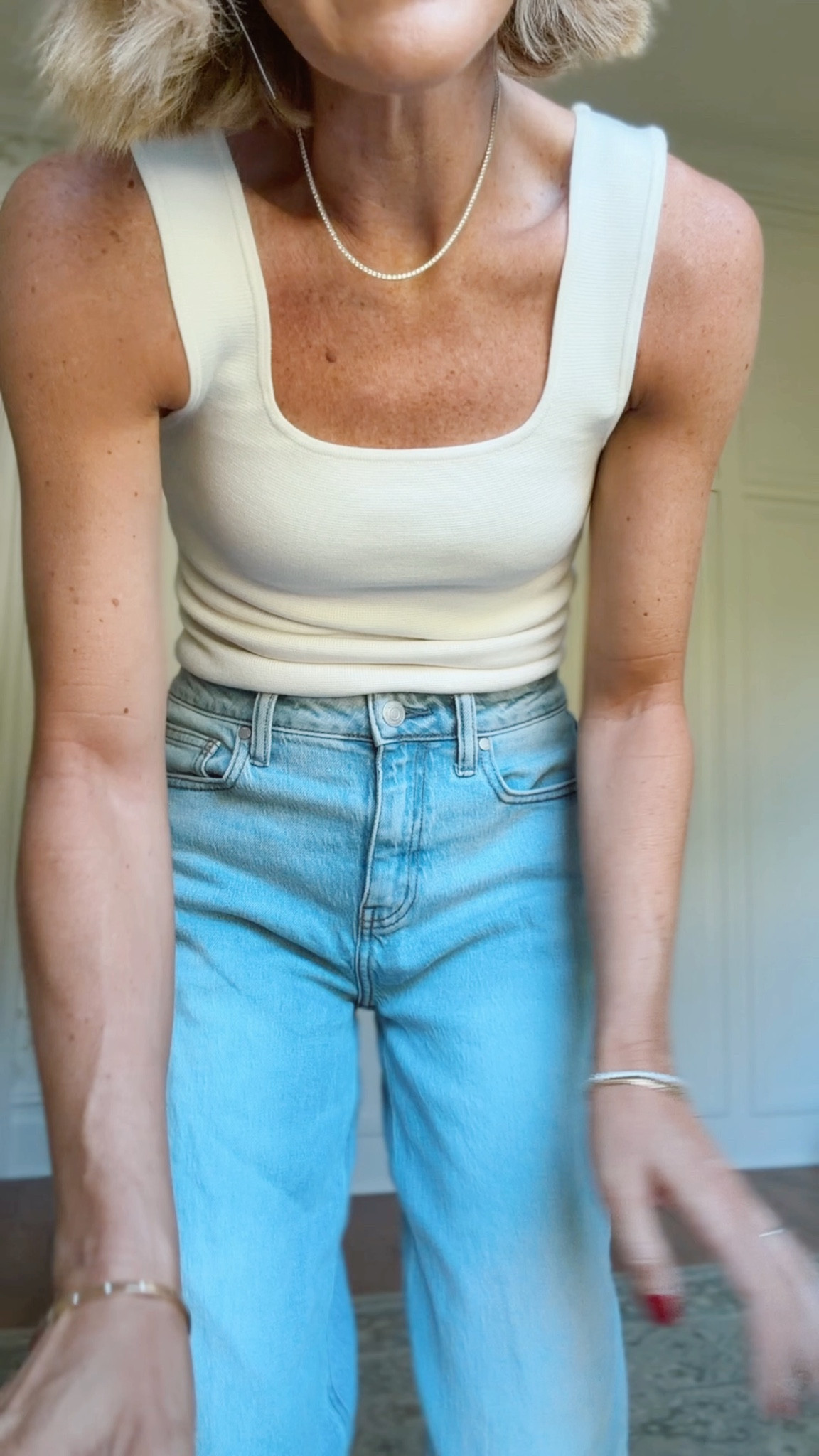 Xs in tops 
26 in jeans with 30” inseam color is cool blue 