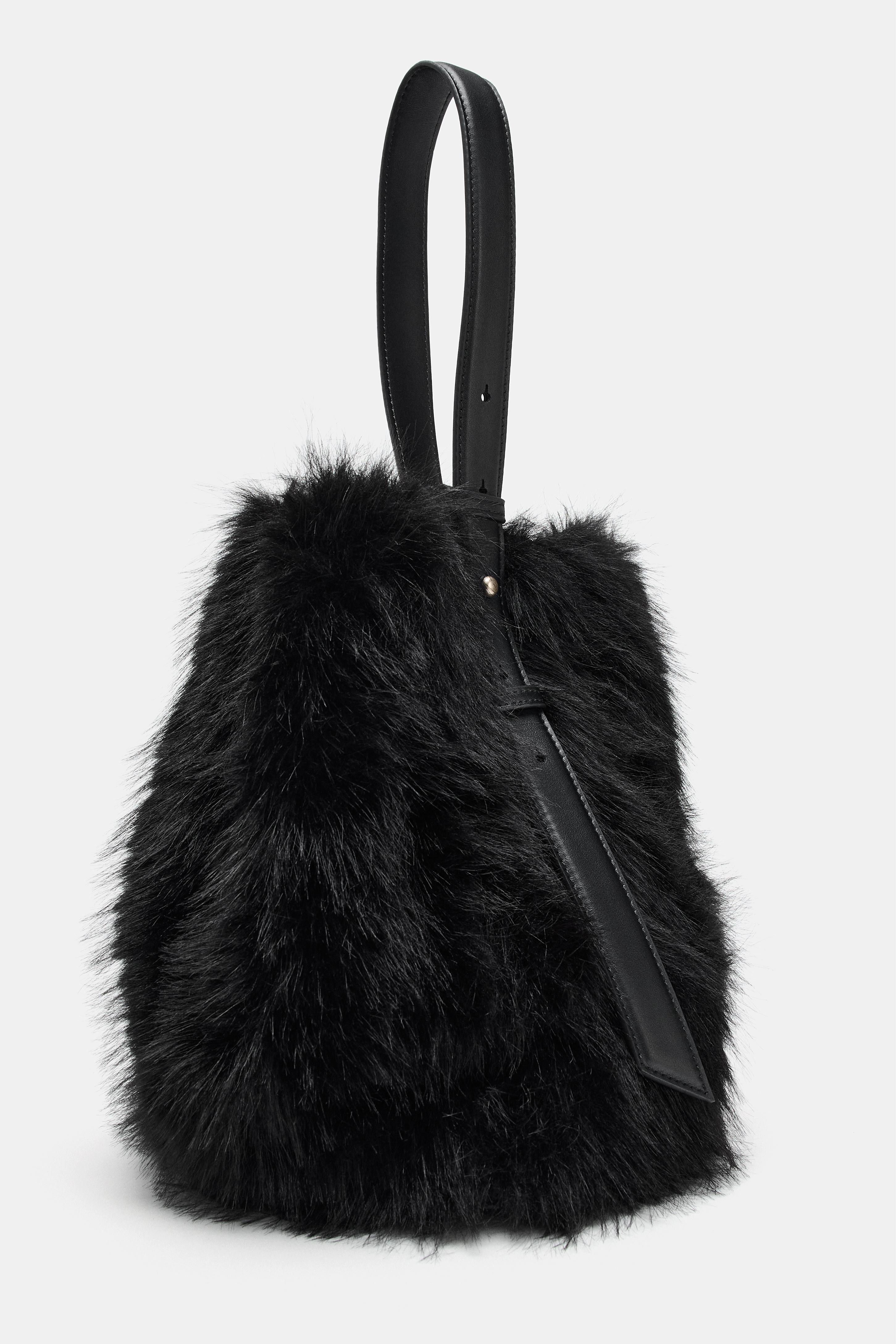 FAUX FUR BUCKET BAG | Zara US