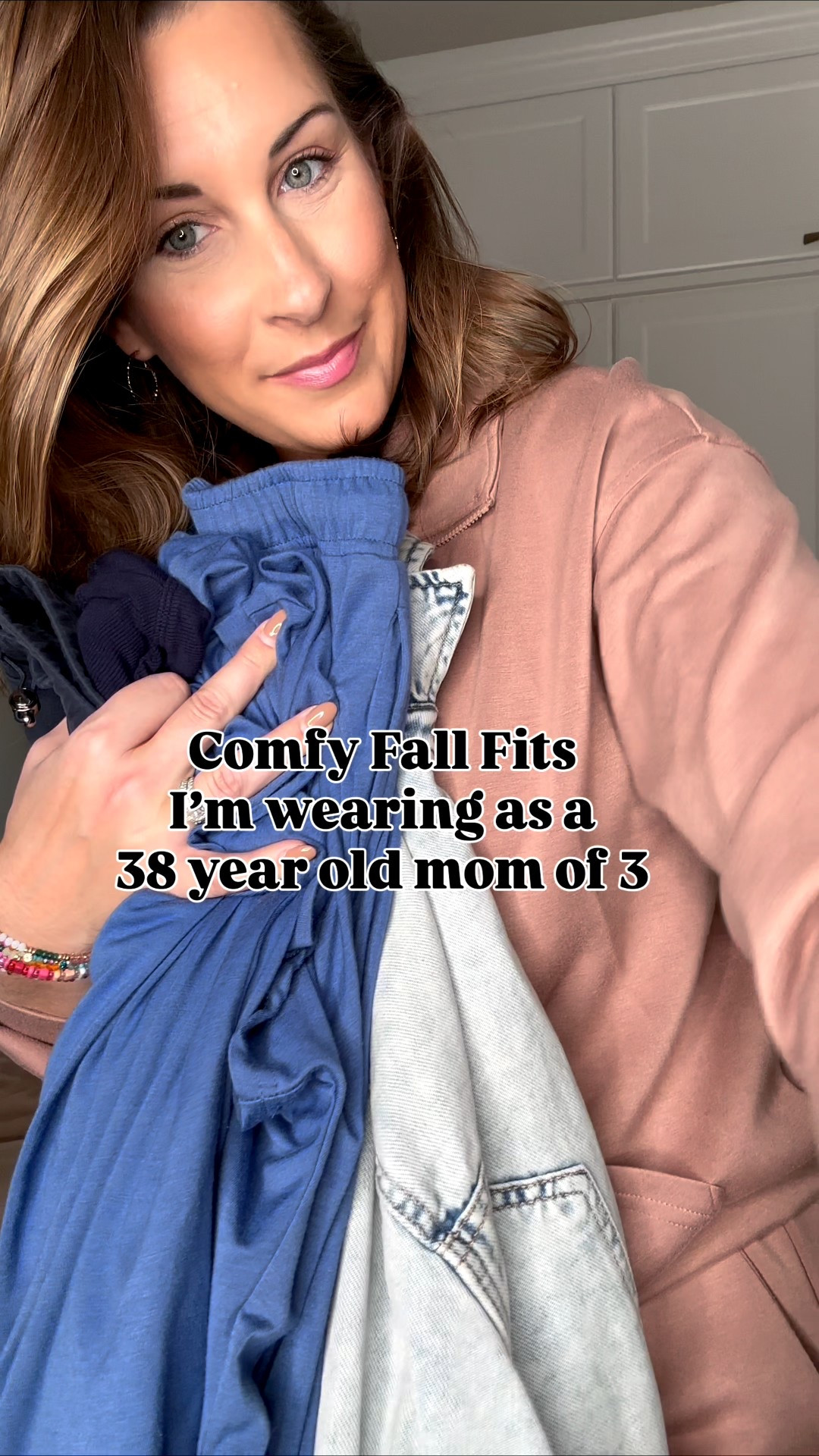 Comfy Amazon outfits for fall!! 💙🫶🏻

M/L 5’5 

#LTKMidsize #LTKStyleTip #LTKTravel