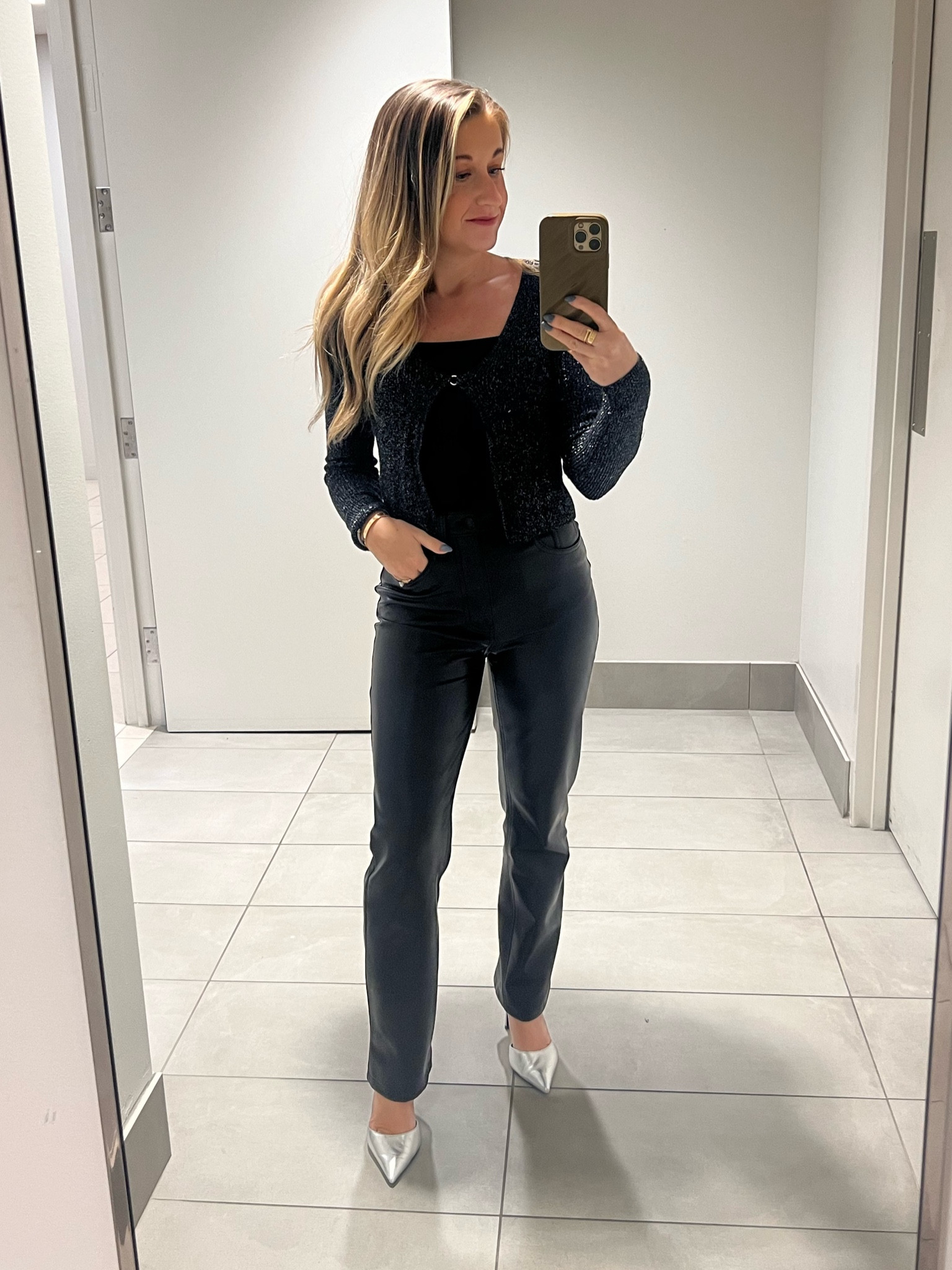 Work OOTD 1.17.2024

Cardigan and leather pants - Abercrombie (cardigan is old, linked similar)
Bodysuit - express (old, linked similar)
Heels - Calvin Klein (sold out, linked similar)
Bracelets - David Yurman
Earrings - Amazon
Lipstick - YSL 

Abercrombie is having a huge winter sale so almost everything I linked from there is 40-50% off!

#LTKsalealert #LTKworkwear #LTKshoecrush