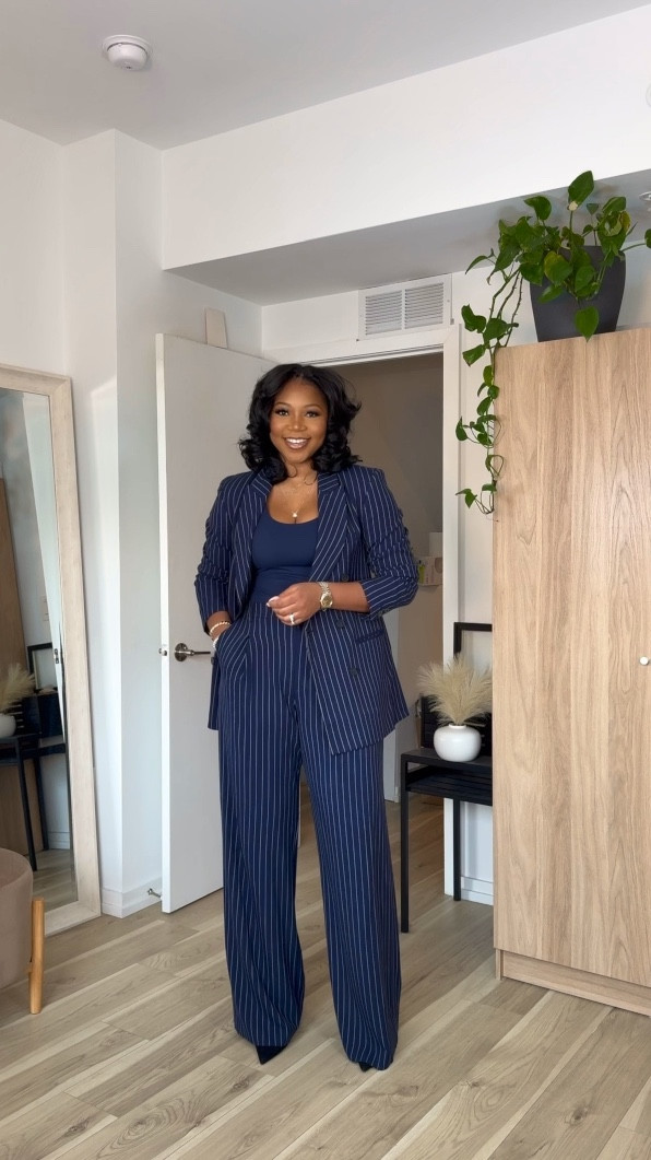 The perfect suit for a shoot, work, or an event!! Pants are nearly sold out so I linked additional suits! 😍

5’9 | 200 lbs | 

#LTKmidsize #LTKworkwear #LTKstyletip