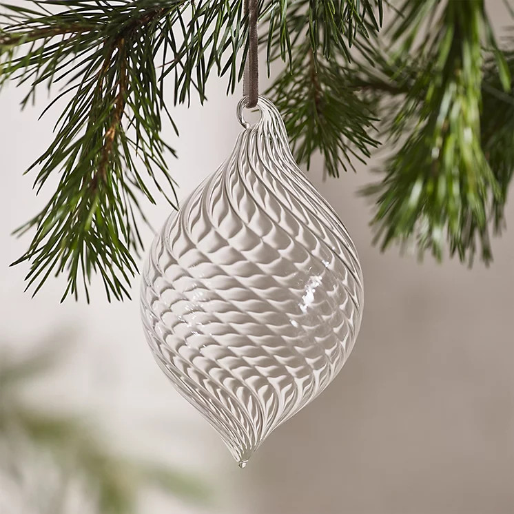 Optic Round Bauble – 5.1" | The White Company (UK)