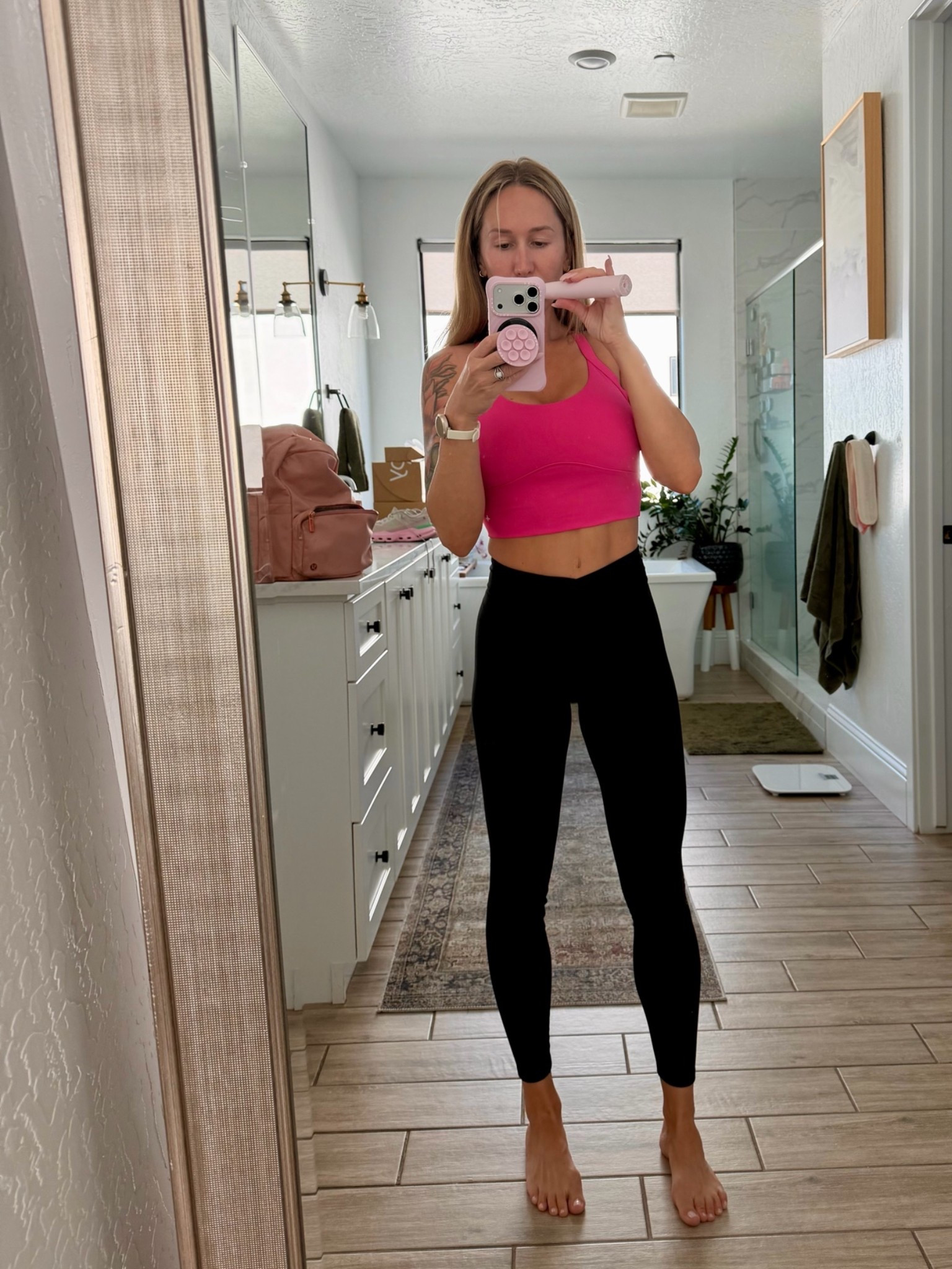 Gym outfit, Halara, 437

Leggings gifted as a promotion

#LTKfitnessgoals #LTKActive #LTKmomlife