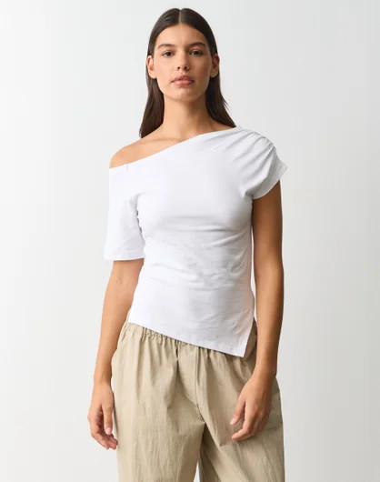 Asymmetrical Fitted Tee | Glassons (Australia)