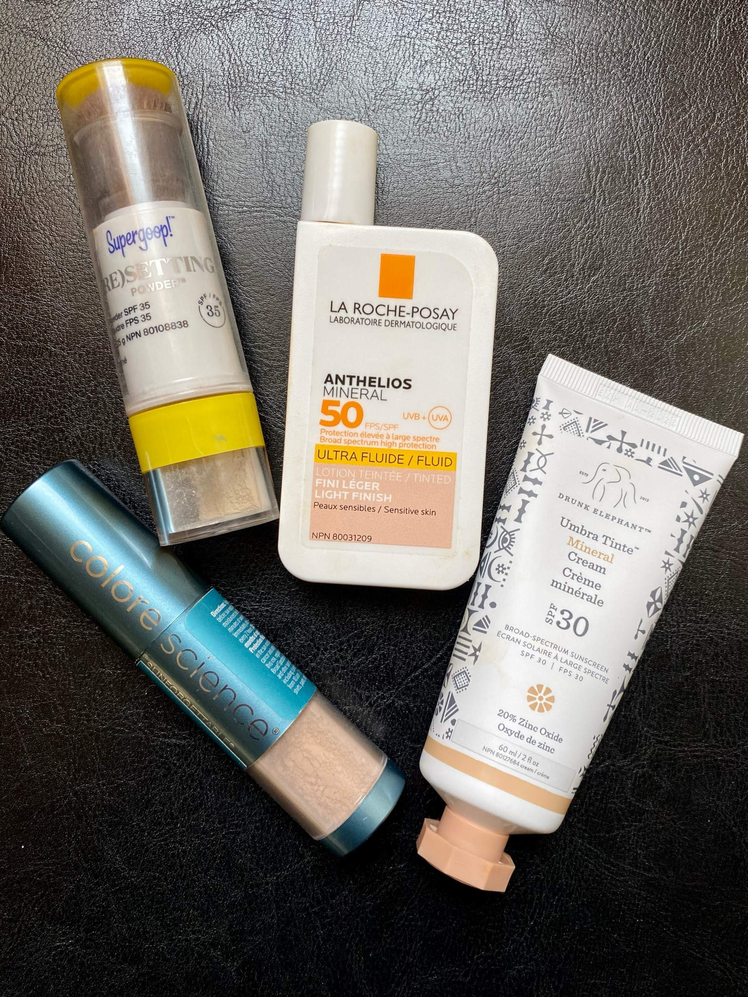 Some of my favourite sunscreen to combat melasma (hyperpigmentation). The liquids are tinted, and the powders are to apply on top of your makeup! 

Colorscience in Tan

#skincare #sunscreen