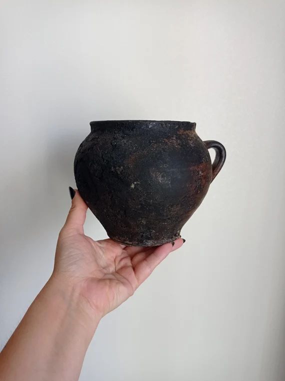 Old Black Clay Pot Vintage Clay Vase Wabi Sabi Pot Rustic - Etsy | Etsy (US)