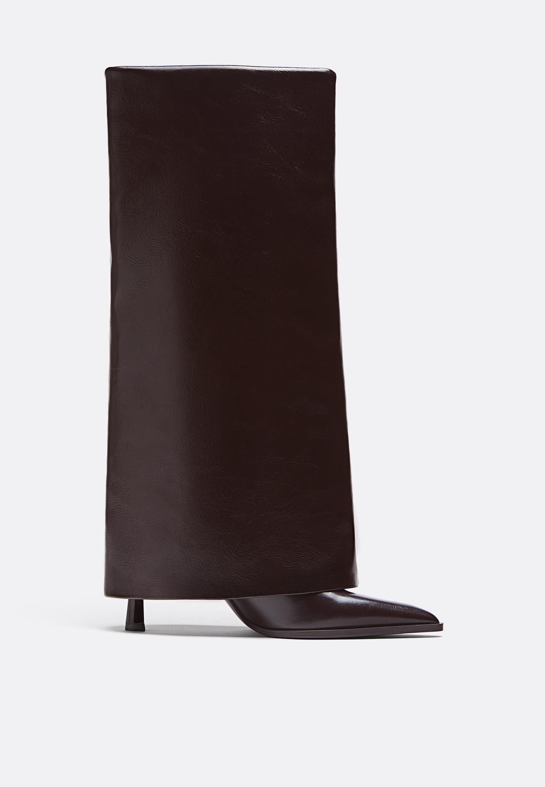 High boots with stiletto heel and gaiter detail | Stradivarius (UK)
