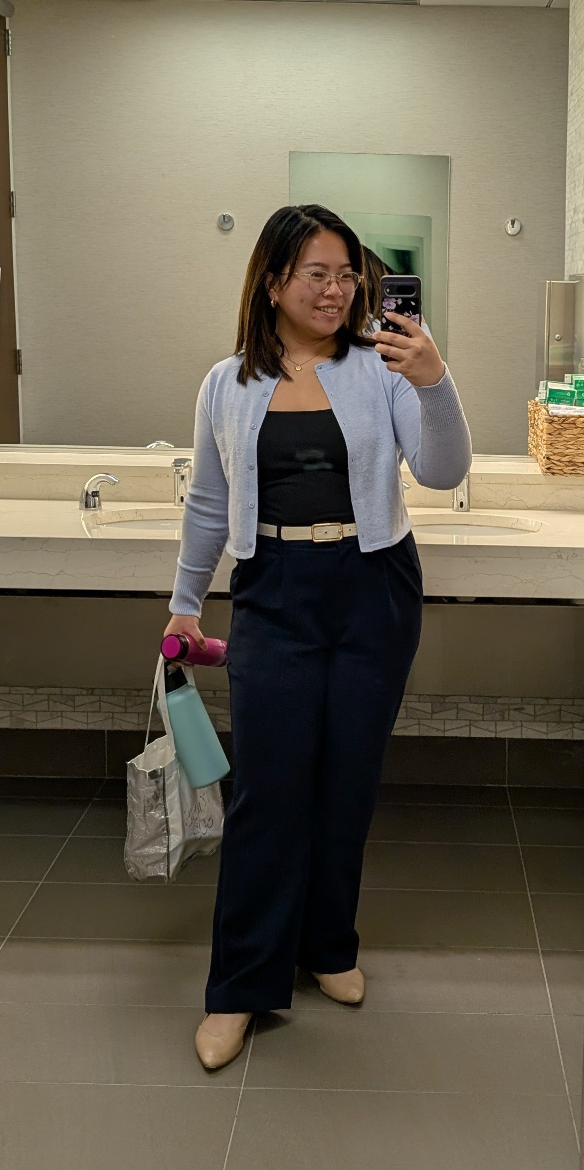 Comfy and cute midsize work outfit for the office! Love the pop of color in cardigan 

#LTKPetite #LTKMidsize #LTKWorkwear