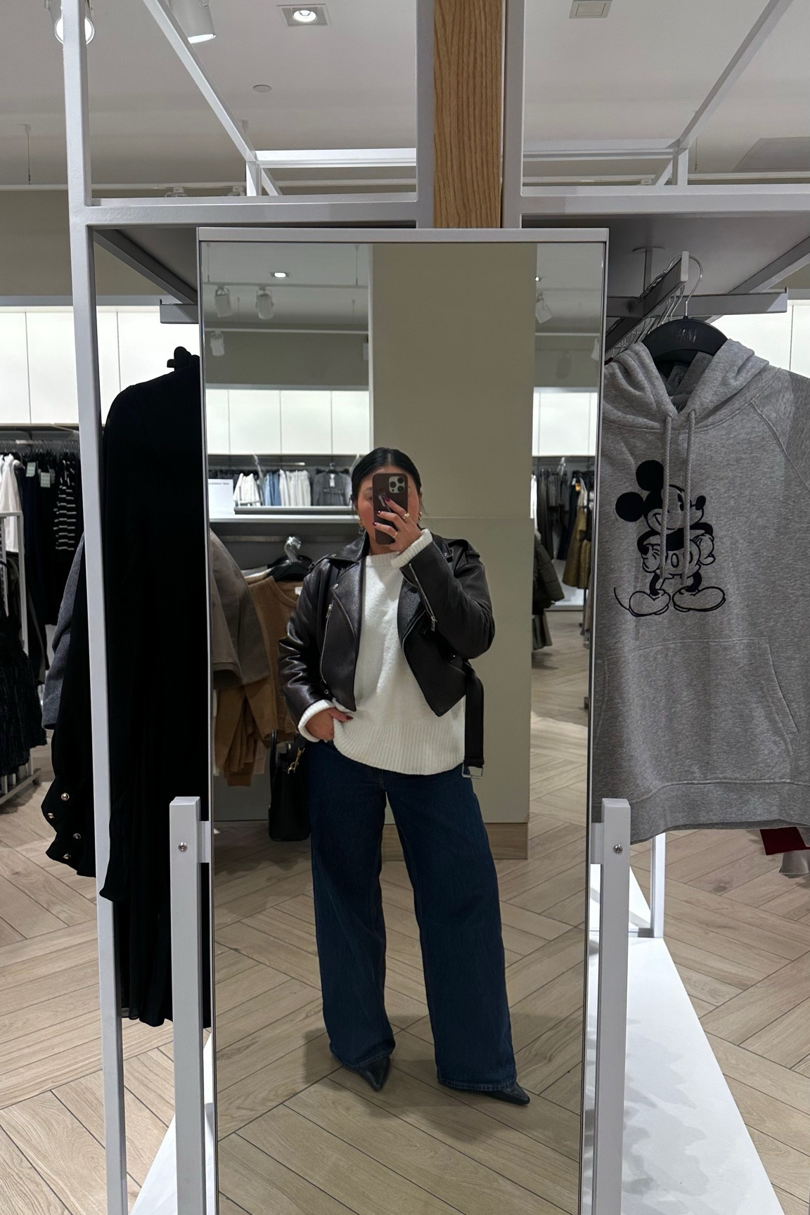 My winter uniform 

#LTKSeasonal #LTKFindsUnder100 #LTKStyleTip