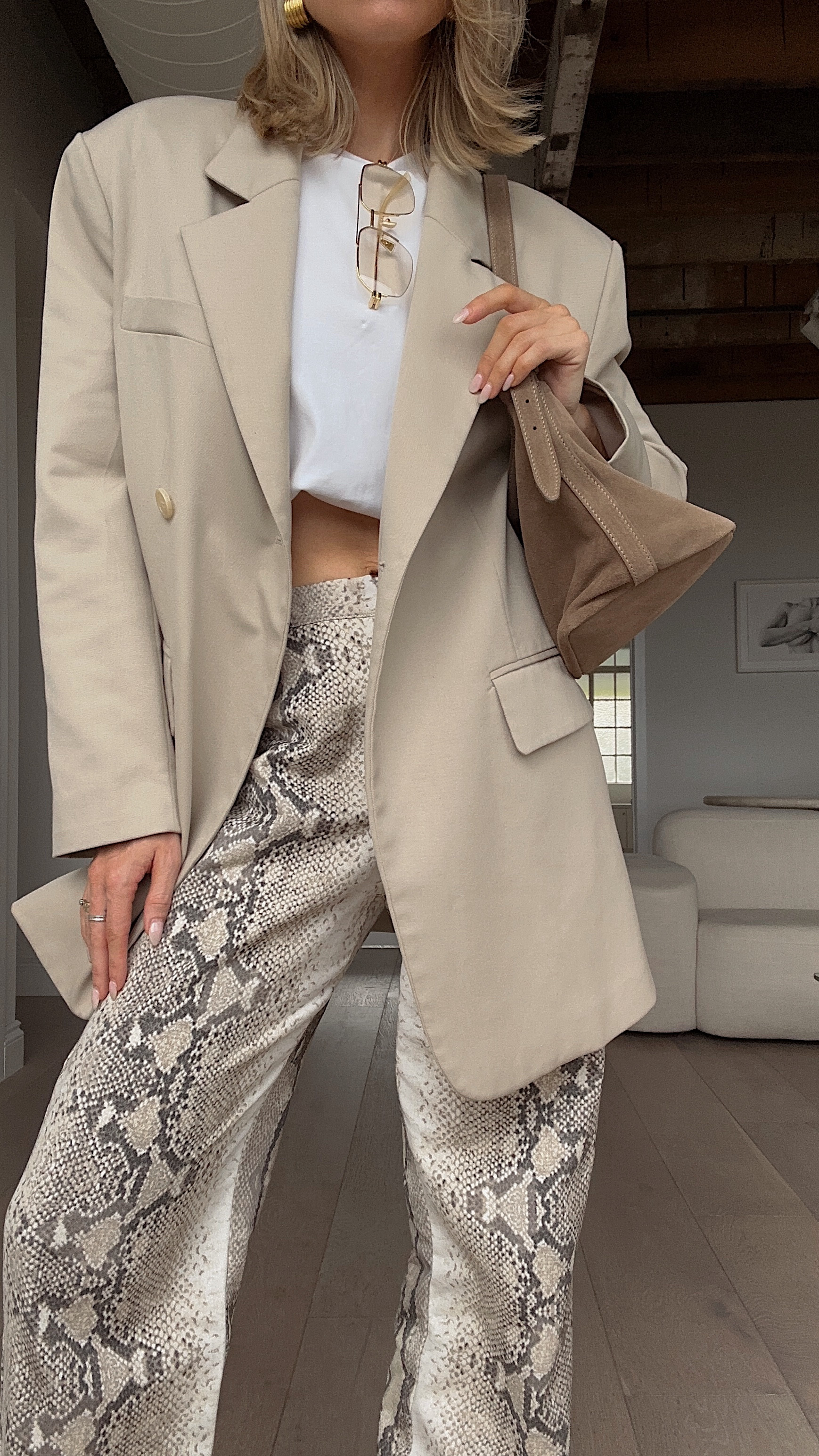 Top and nice jeans… 

#LTKstyletip #LTKaustralia