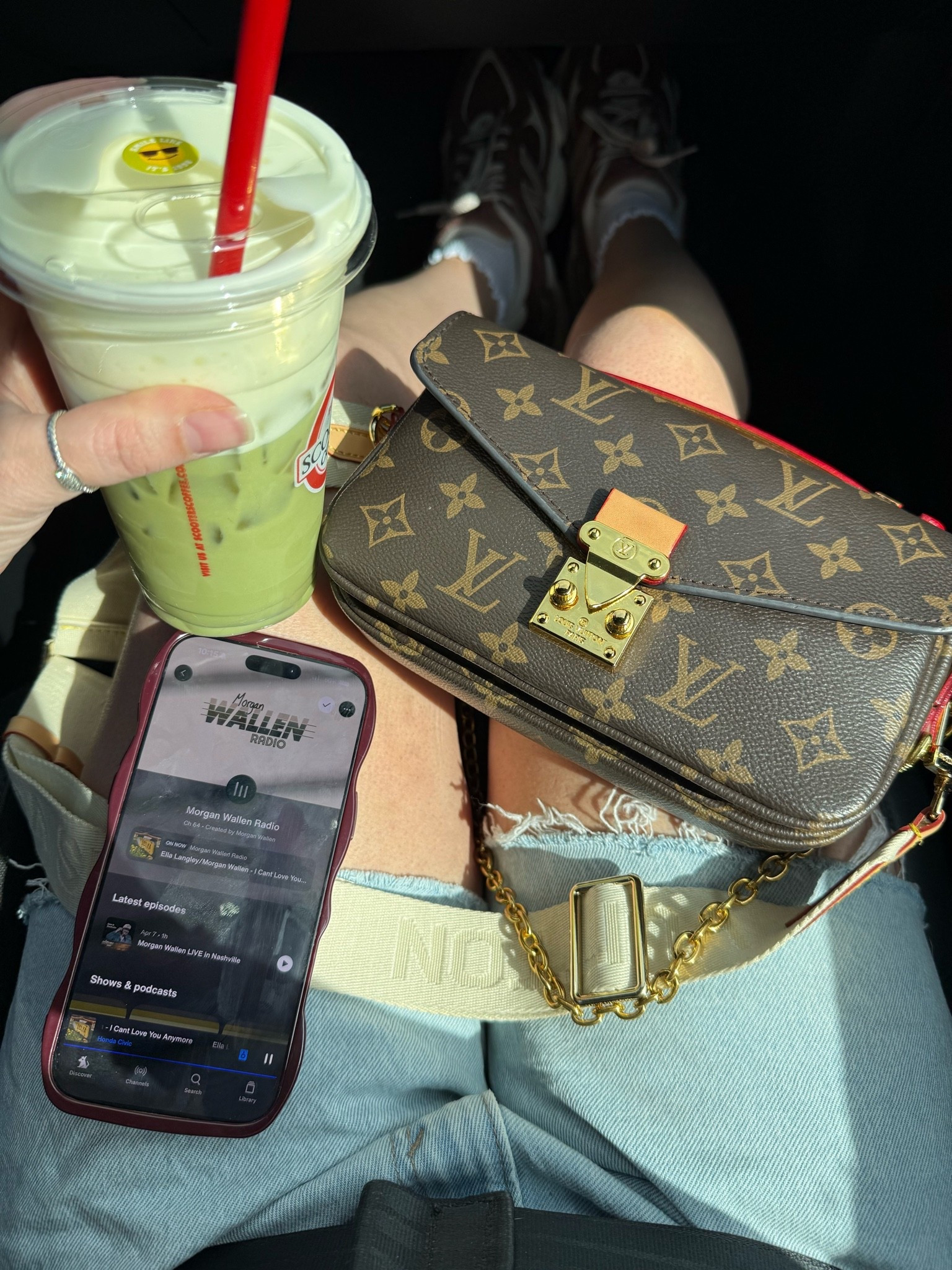 Playing nothing but Morgan Wallen radio all summer long📻🌤️


#mw #morganwallen #morganwallensummer #summer #louisvuitton #lv #monogram #passengerprincess #matcha #levis #levishorts #newbalance #9060s #nb #details #outfitdetails #saturdaystyle #casualstyle

#LTKootd #LTKdayinmylife #LTKSeasonal