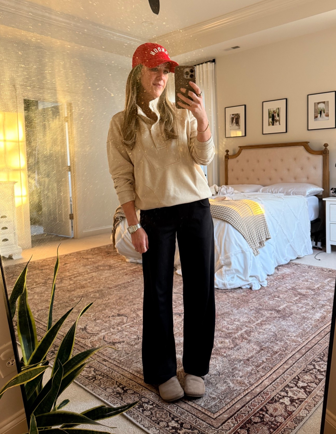 Mom life outfit. Unmade bed and dirty mirror. Showing all my secrets with this one. But I love this look too much not to share  



#LTKootd #LTKmomlife #LTKActive