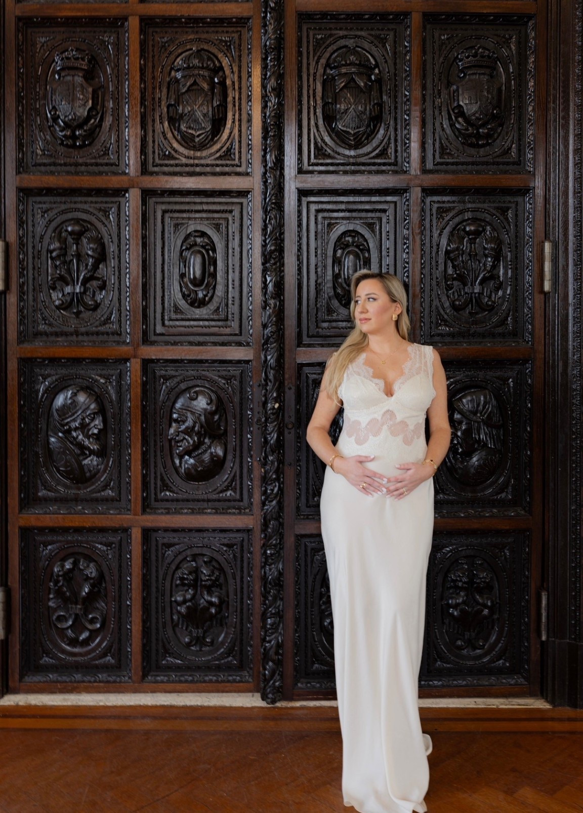 Lace maxi dress


#LTKootd #LTKBump #LTKgrwm